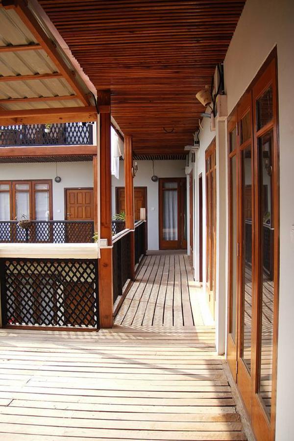 ניאונגשווה Three Seasons Inn & Spa מראה חיצוני תמונה