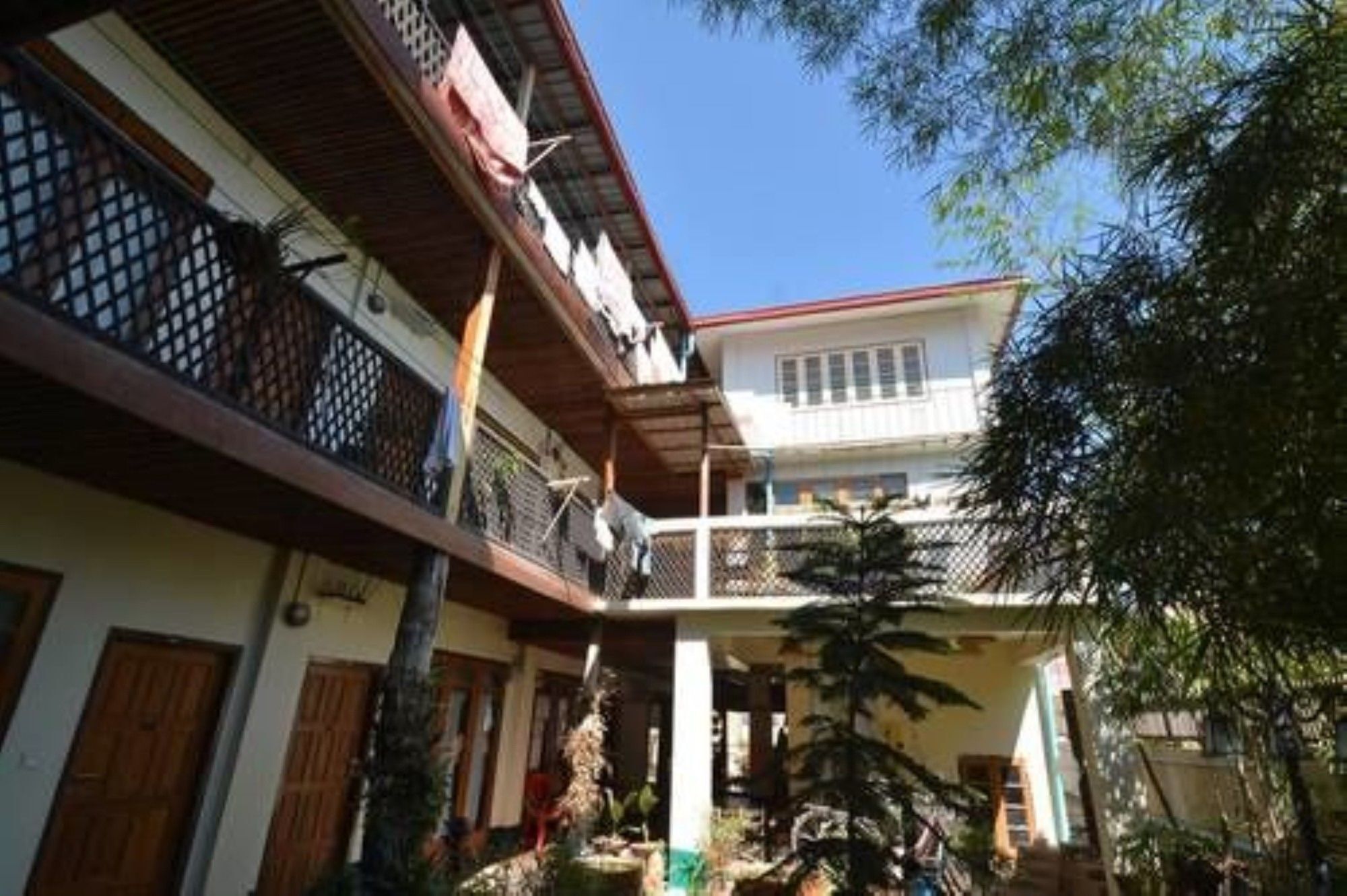 ניאונגשווה Three Seasons Inn & Spa מראה חיצוני תמונה
